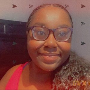 Meet your Posher, Grace eliora